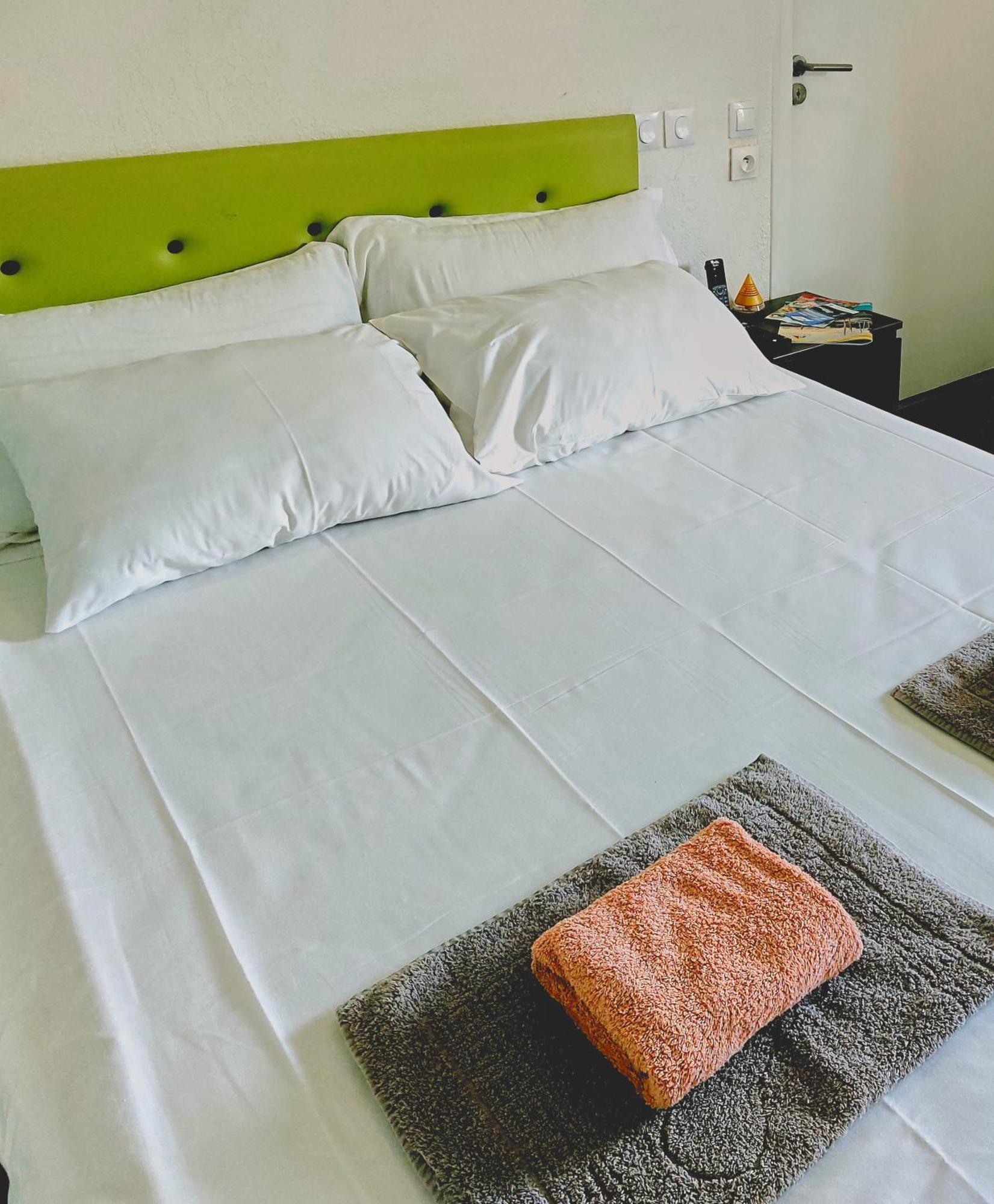 Hotel La Voile Bleue La Richardais Zewnętrze zdjęcie