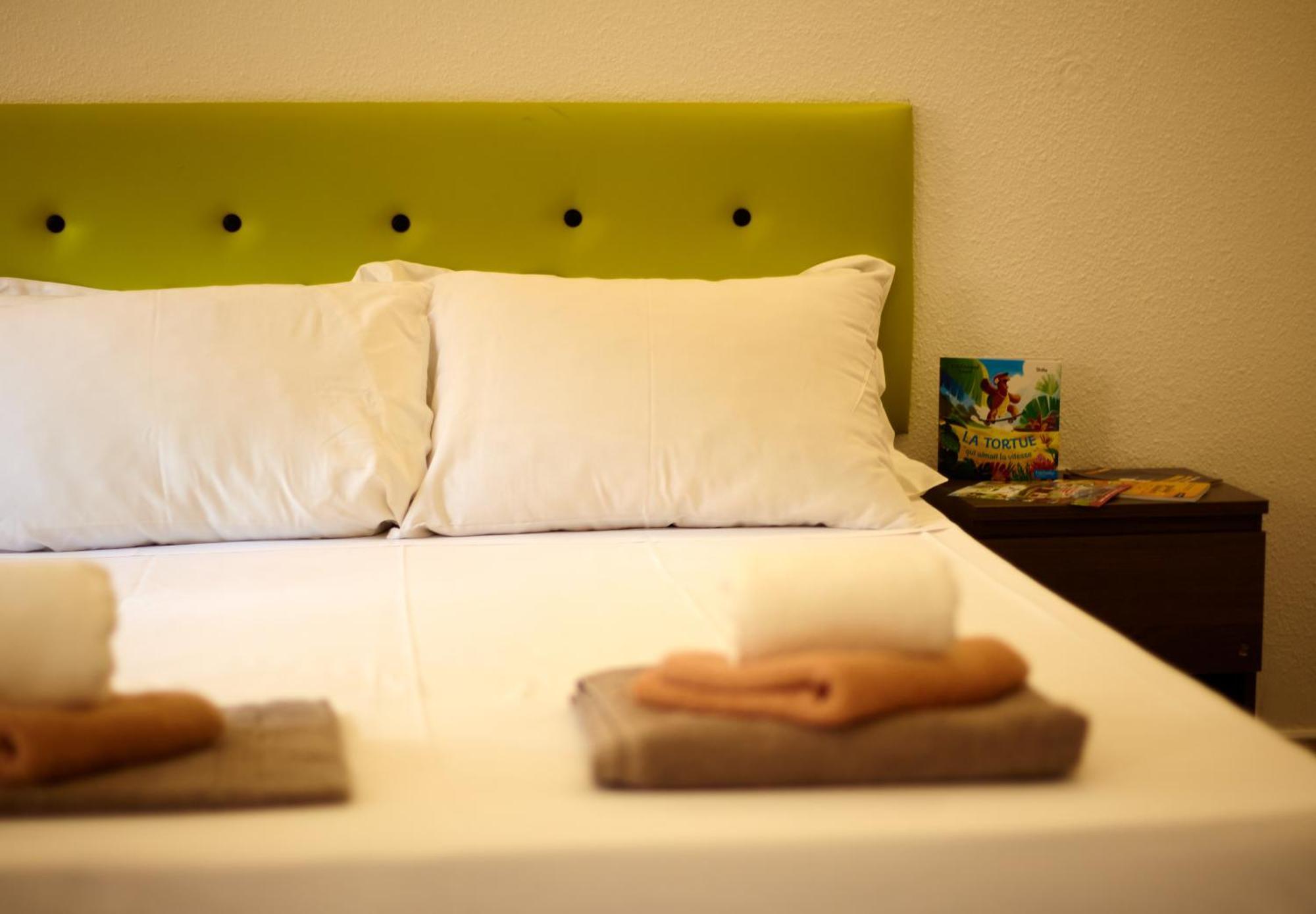 Hotel La Voile Bleue La Richardais Zewnętrze zdjęcie