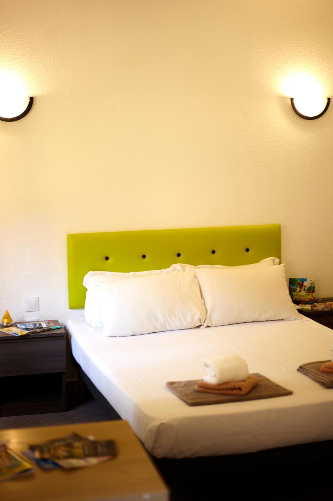 Hotel La Voile Bleue La Richardais Zewnętrze zdjęcie