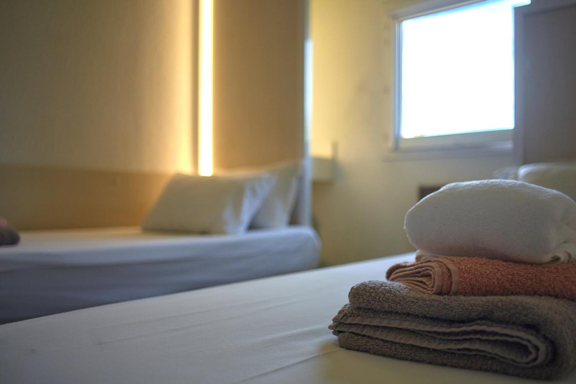 Hotel La Voile Bleue La Richardais Zewnętrze zdjęcie